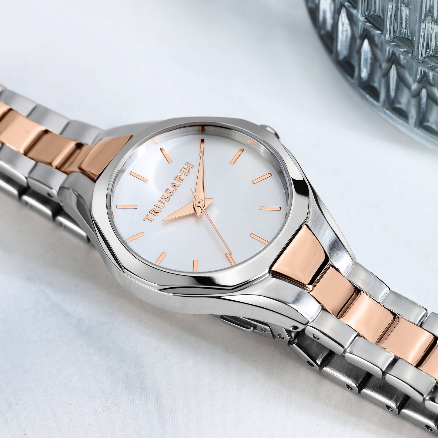 TRUSSARDI METROPOLITAN WOMEN'S WATCH R2453157509