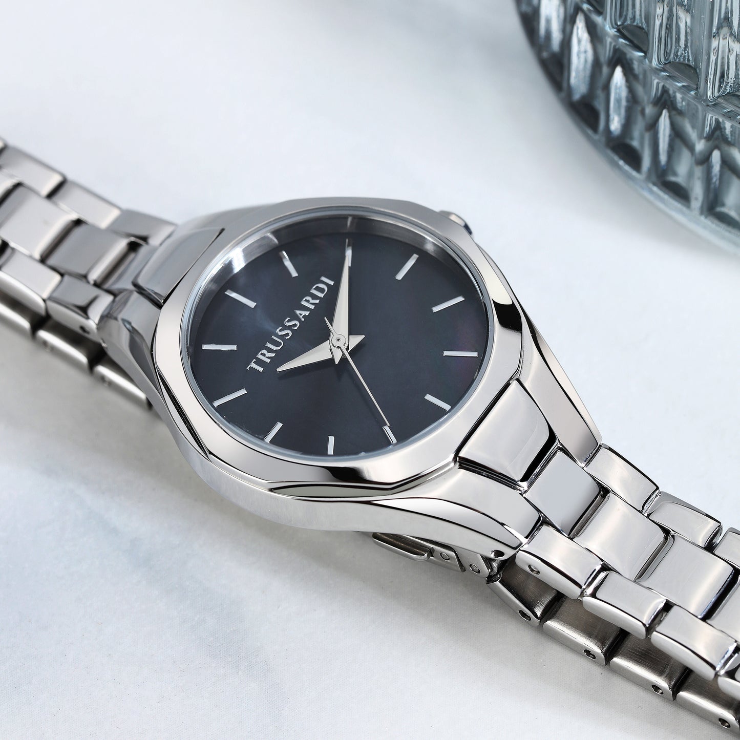 TRUSSARDI METROPOLITAN WOMEN'S WATCH R2453157511