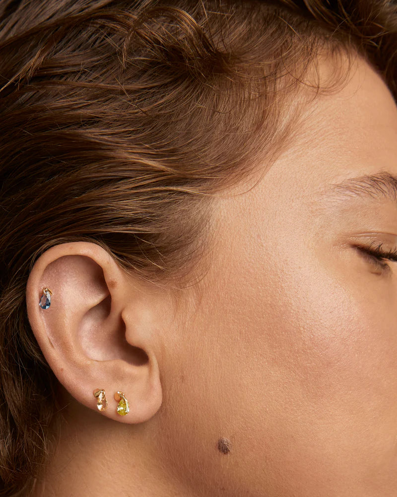 
                  
                    Pdpaola Lily Peach Single Hoop Earring PG01-204-U
                  
                