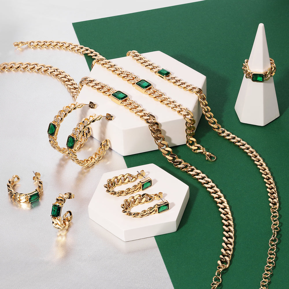 
                  
                    CHIARA FERRAGNI BOSSY CHAIN RING J19AUW35012
                  
                