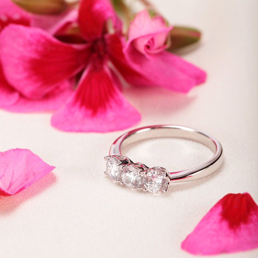 
                  
                    WOMEN'S LIVE DIAMOND RING LD09005009I
                  
                