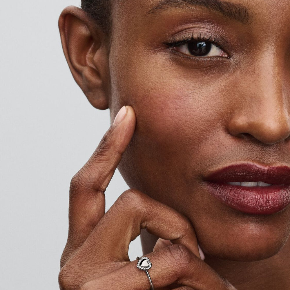 
                  
                    Pandora Heart and Pavé Ring to Engrave 193801C01
                  
                