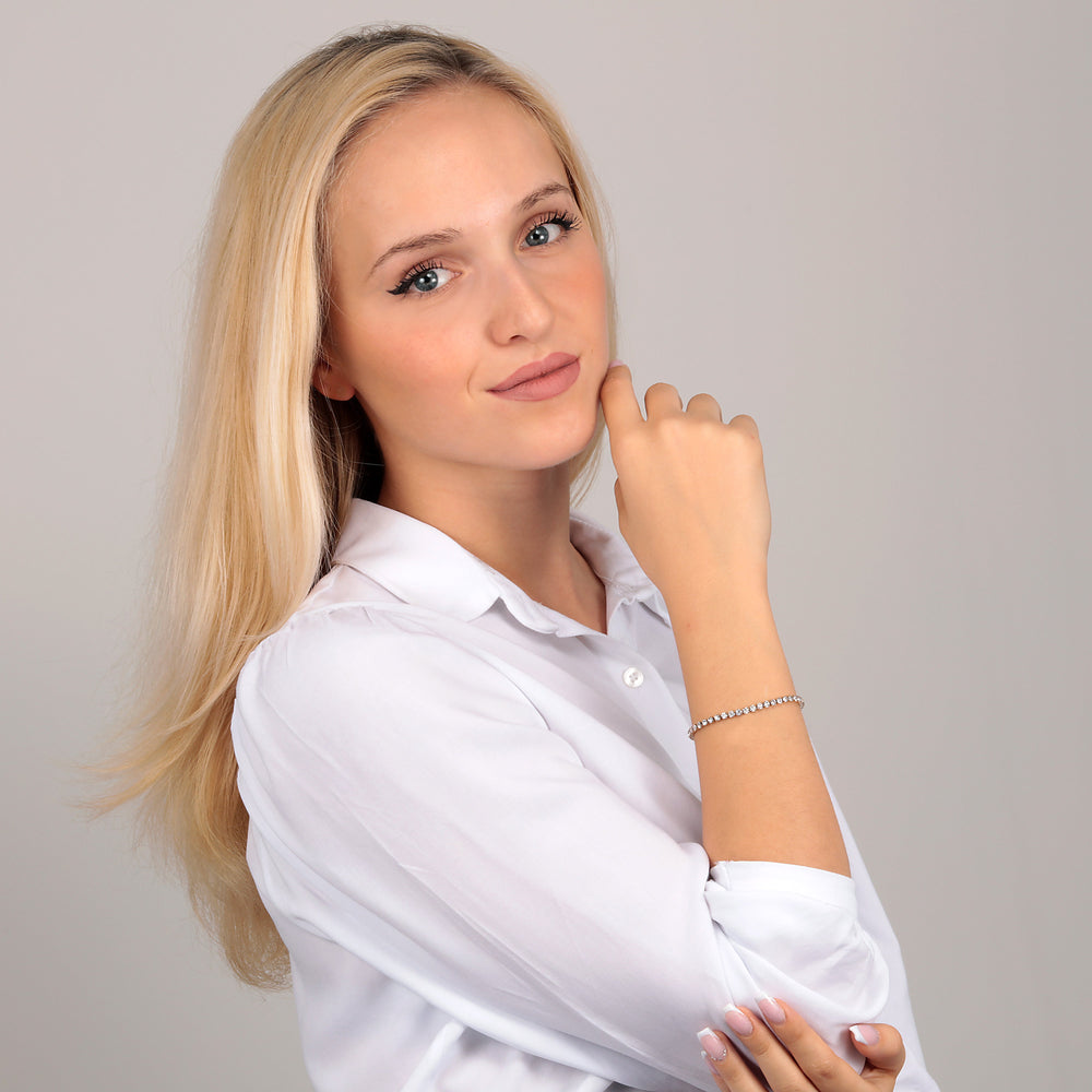 
                  
                    LA PETITE STORY FRIENDSHIP WOMEN'S BRACELET LPS05ARR73
                  
                