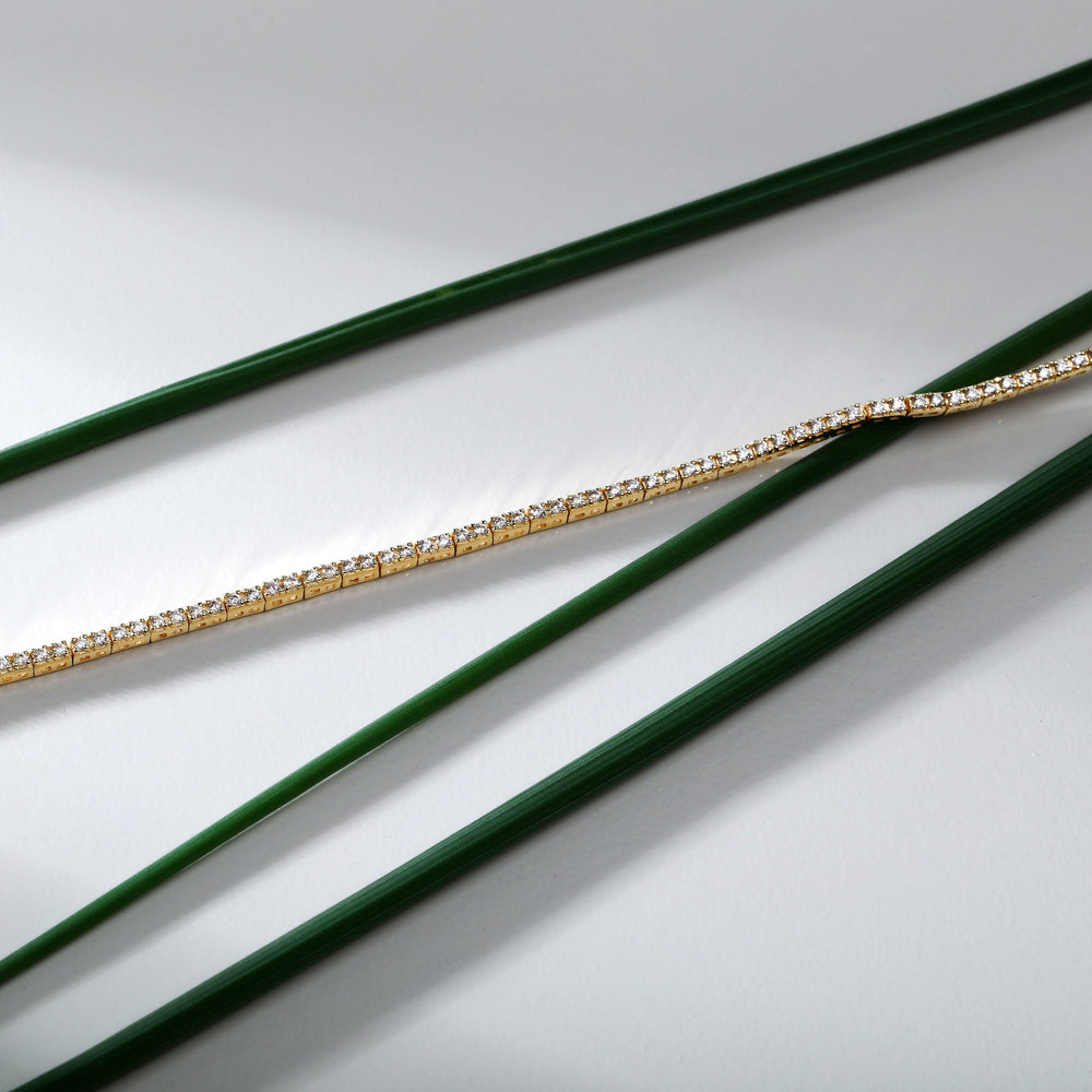 
                  
                    LIVE DIAMOND CLASSIC DIAMOND WOMEN'S BRACELET LDY050143
                  
                