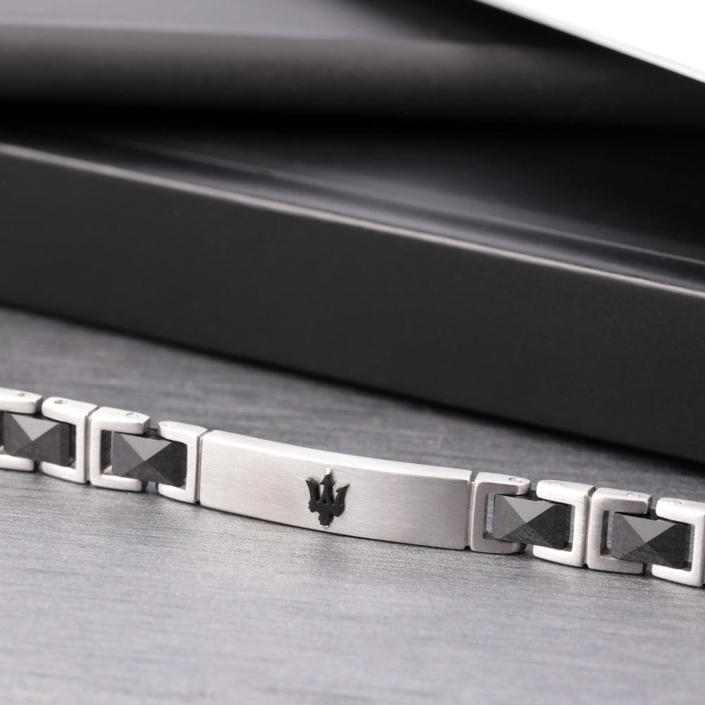 
                  
                    MASERATI CERAMIC MEN'S BRACELET JM420ATI06
                  
                