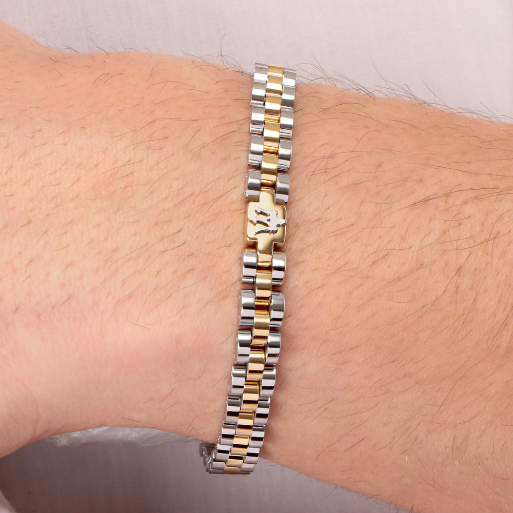 
                  
                    MASERATI ICONIC MEN'S BRACELET JM320AST09
                  
                