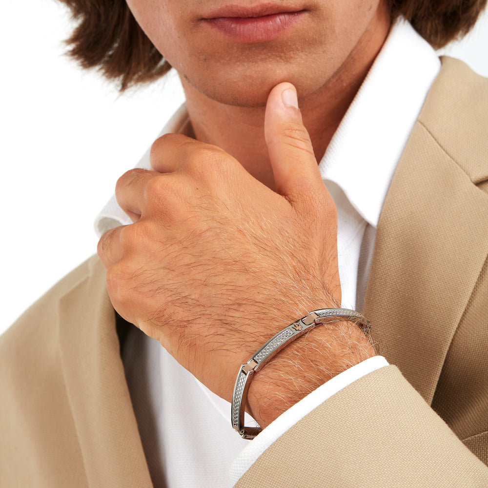 
                  
                    MASERATI ICONIC MEN'S BRACELET JM423AVD23
                  
                