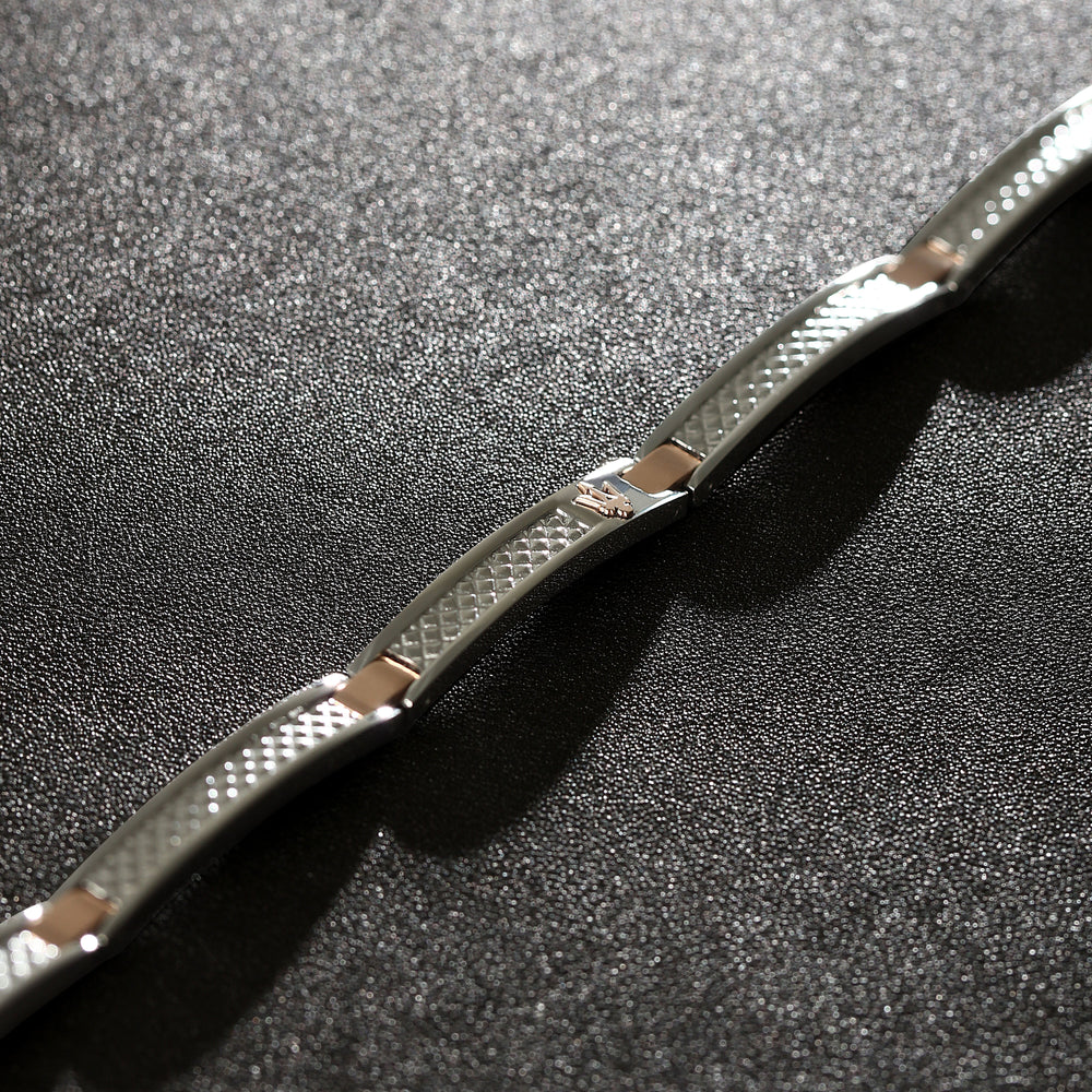 
                  
                    MASERATI ICONIC MEN'S BRACELET JM423AVD23
                  
                