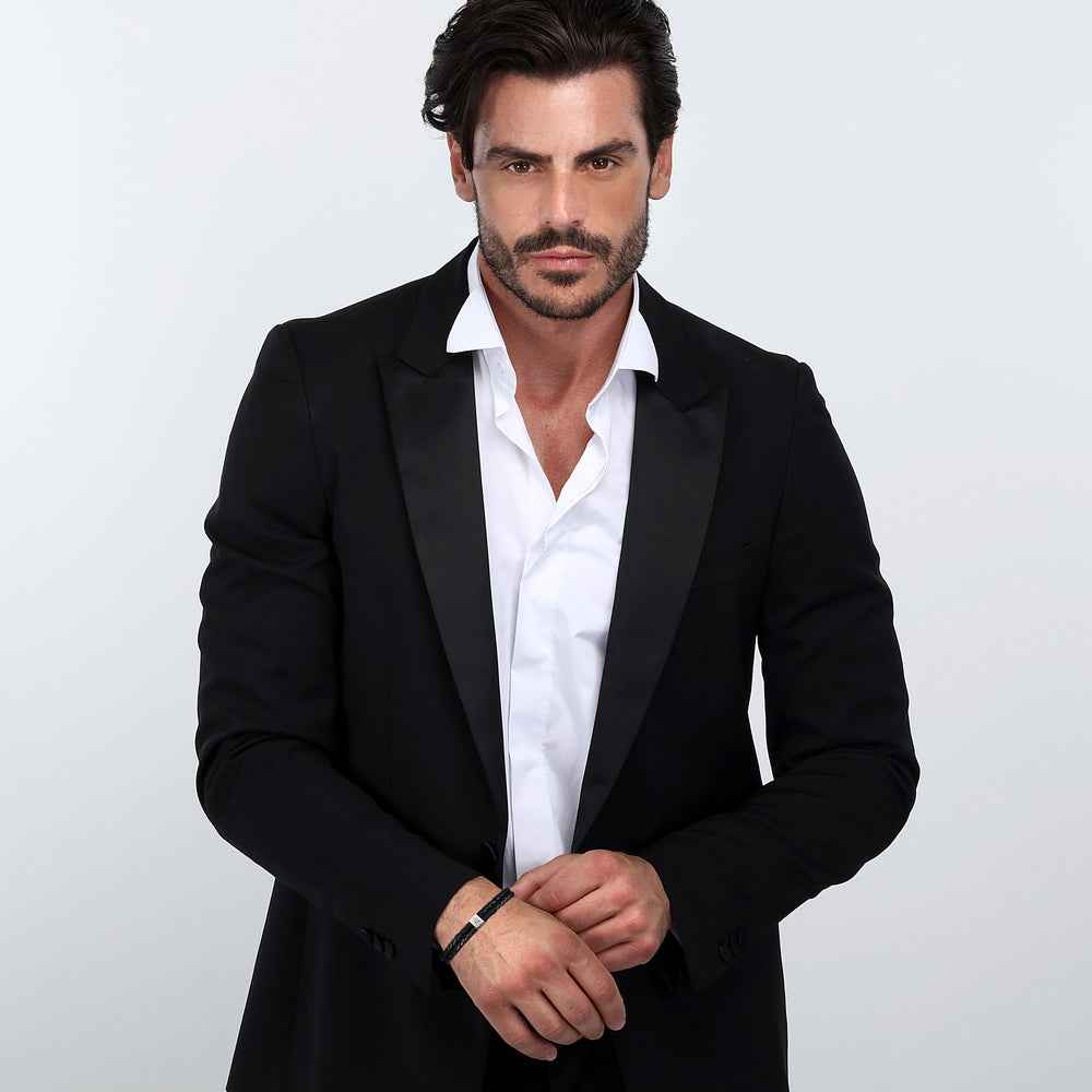 
                  
                    MASERATI RECYCLED LEATHER MEN'S BRACELET JM422AVE13
                  
                