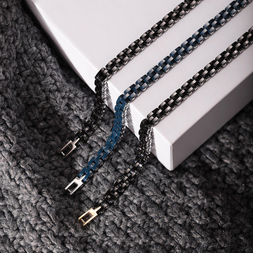 
                  
                    SECTOR CERAMIC MEN'S BRACELET SAFR27
                  
                