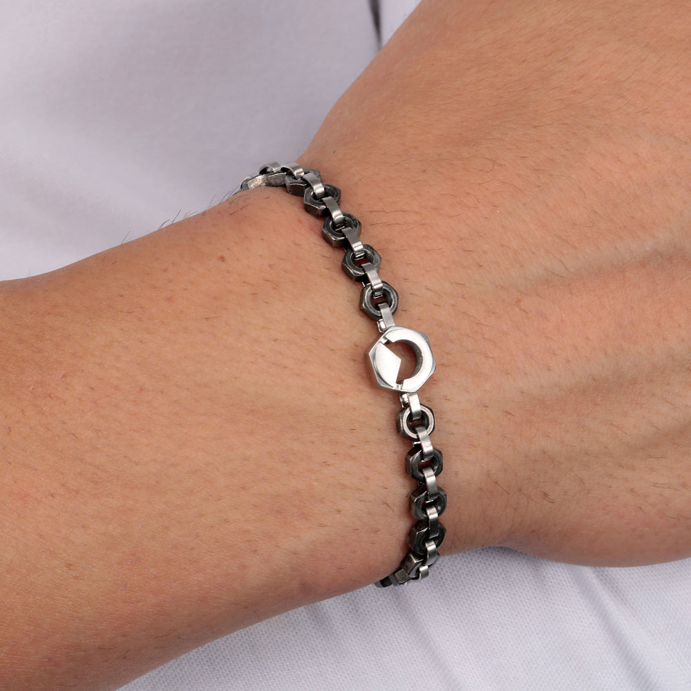 
                  
                    SECTOR ENERGY MEN'S BRACELET SAFT63
                  
                