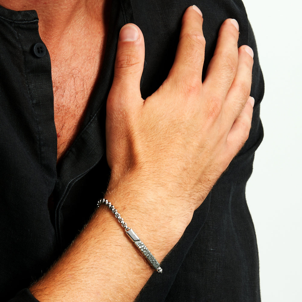 
                  
                    SECTOR ENERGY MEN'S BRACELET SAFT84
                  
                