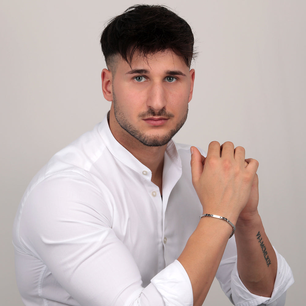 
                  
                    SECTOR TENNIS MEN'S BRACELET SANN38
                  
                