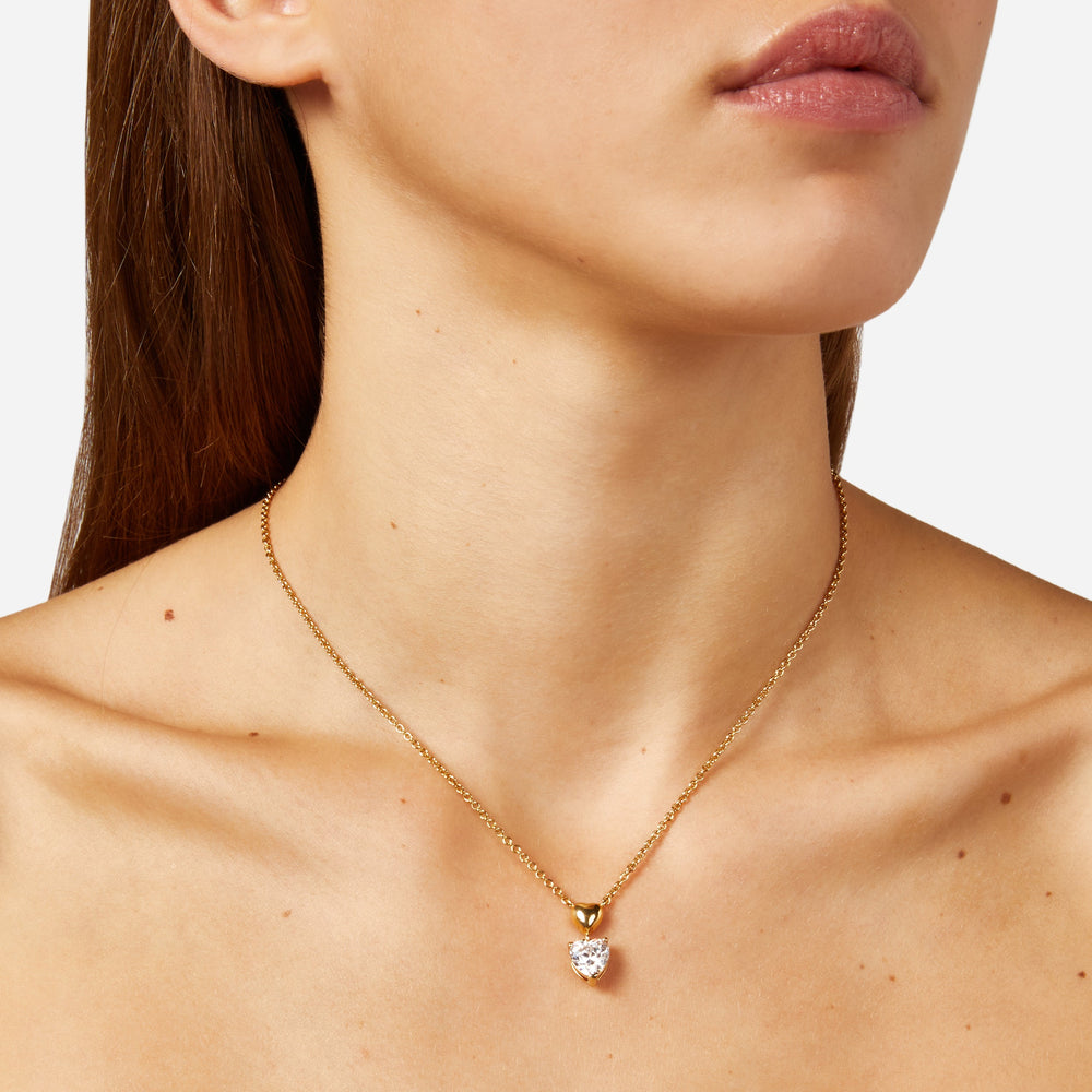 
                  
                    CHIARA FERRAGNI NEON HEART NECKLACE J19AWD02
                  
                