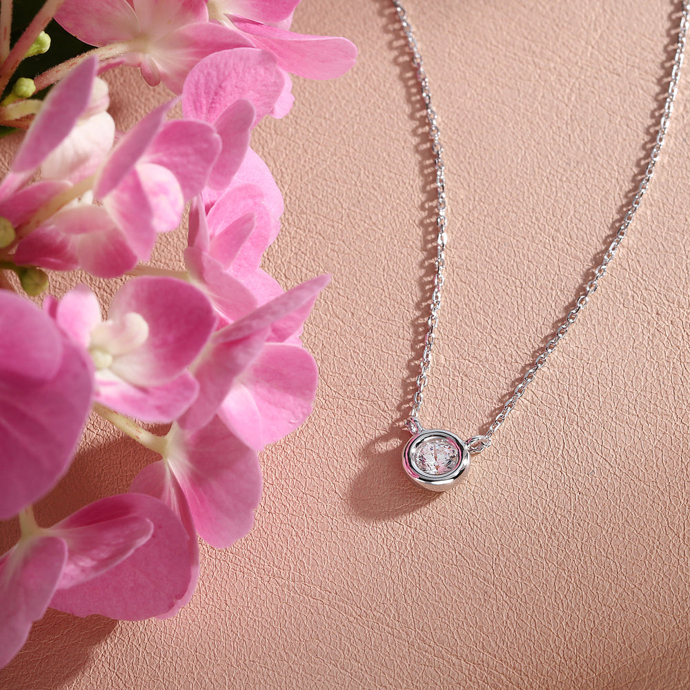 
                  
                    WOMEN'S LIVE DIAMOND CLASSIC DIAMOND NECKLACE LDW020131
                  
                