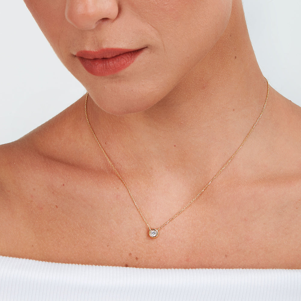 
                  
                    WOMEN'S LIVE DIAMOND CLASSIC DIAMOND NECKLACE LDY020131
                  
                