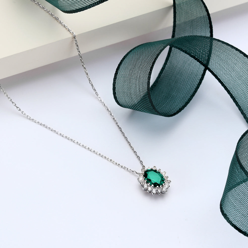 
                  
                    WOMEN'S LIVE DIAMOND NECKLACE LD06565I
                  
                