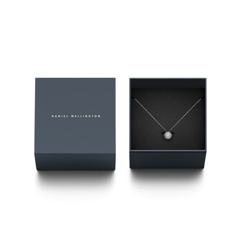 
                  
                    Daniel Wellington Pavè Silver Necklace DW00400655
                  
                