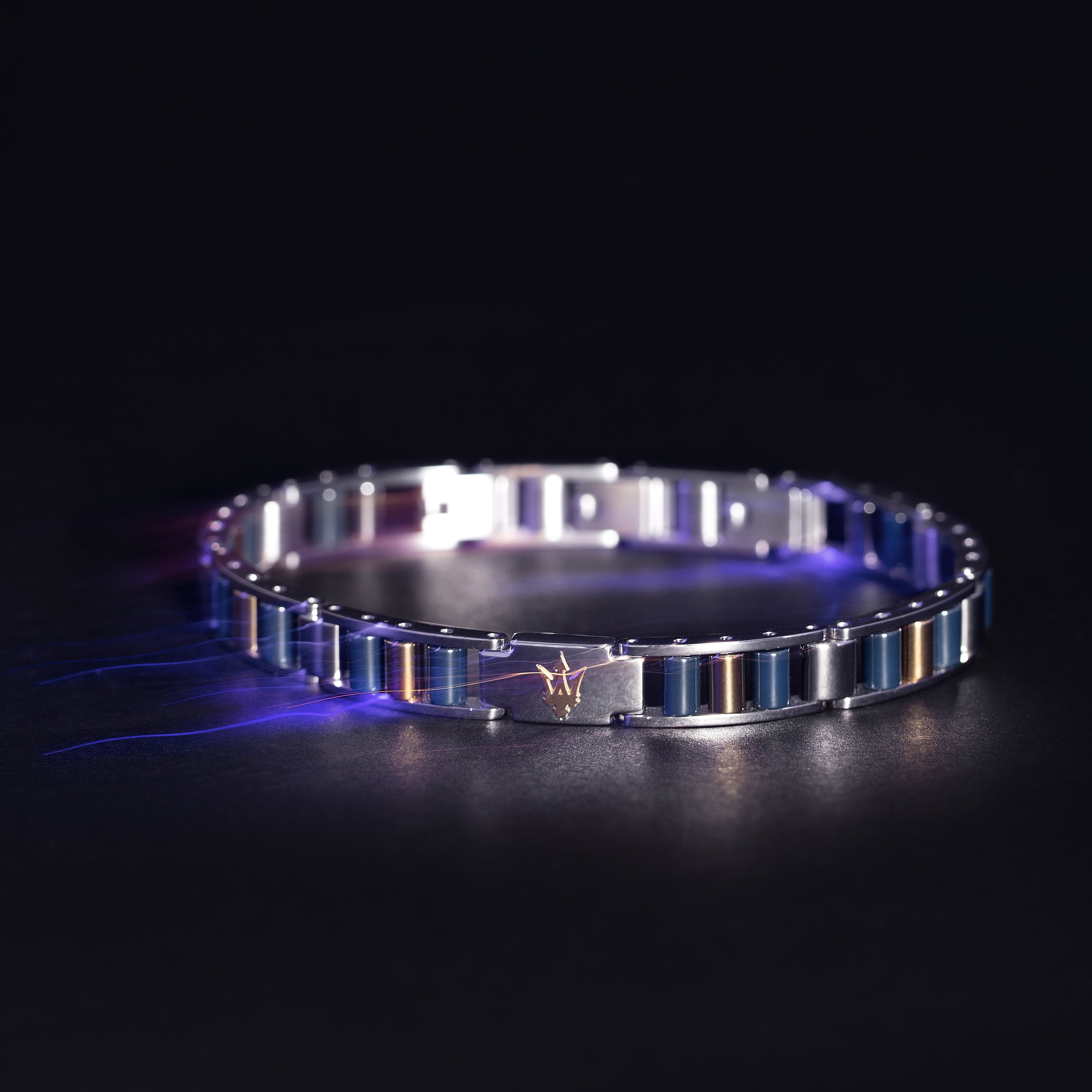 Maserati Ceramic Men's Bracelet Jm225Atz54 – Eldorado Jewels