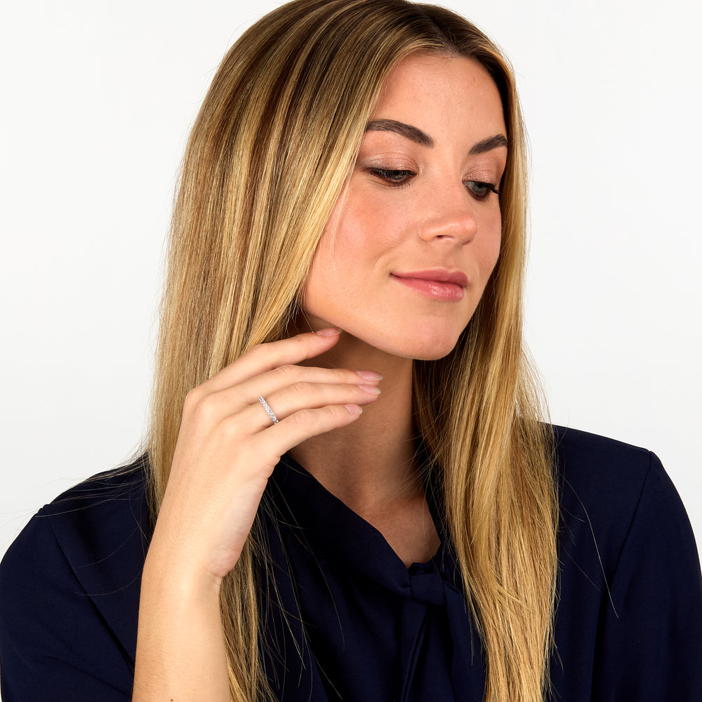 
                  
                    Women's Ring LIVE DIAMOND CLASSIC DIAMOND LDW117223010
                  
                