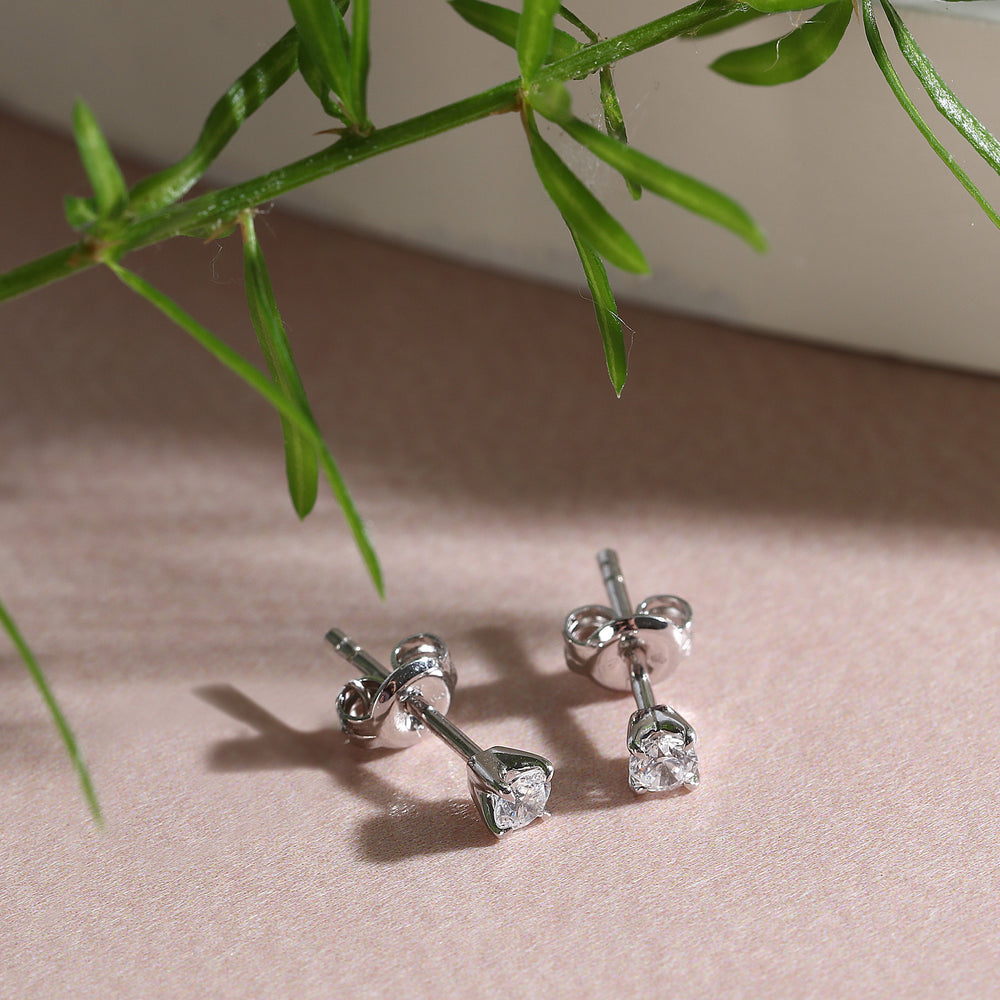 
                  
                    LIVE DIAMOND CLASSIC DIAMOND WOMEN'S EARRINGS LDW020133
                  
                