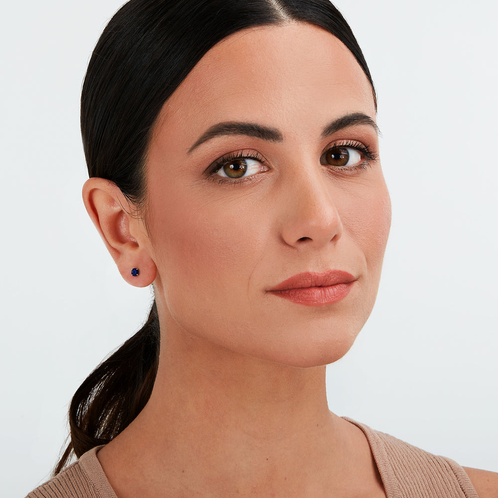 
                  
                    LIVE DIAMOND CLASSIC GEM STONE WOMEN'S EARRINGS LDW100171
                  
                