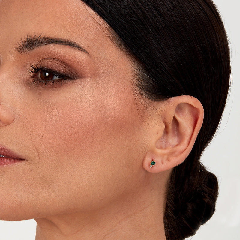 
                  
                    LIVE DIAMOND CONTEMPORARY WOMEN'S EARRINGS LDY022214
                  
                