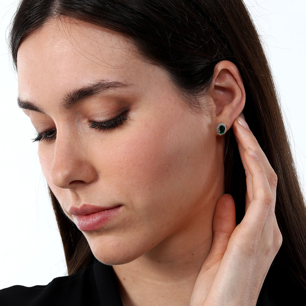 
                  
                    LIVE DIAMOND WOMEN'S EARRINGS LDY13063I
                  
                