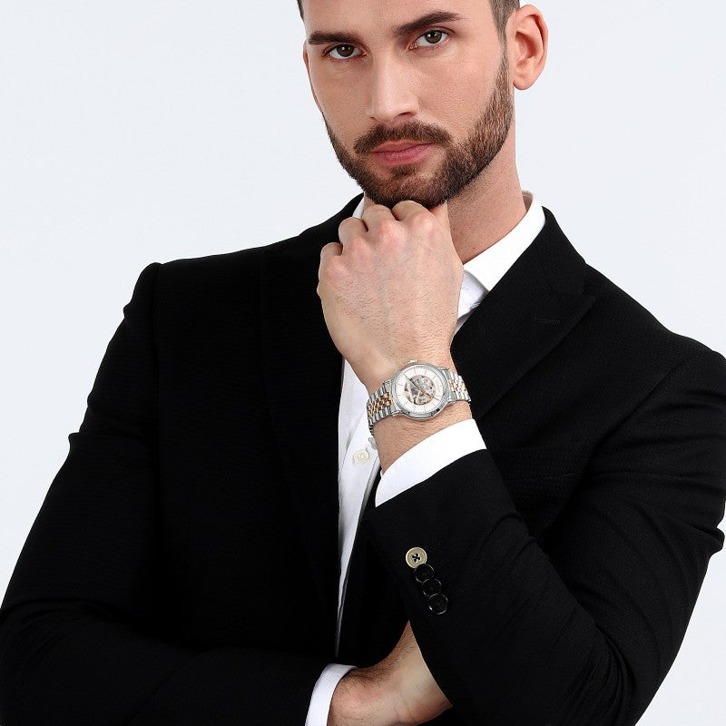 
                  
                    MASERATI MEN'S VINTAGE WATCH R8823118011
                  
                