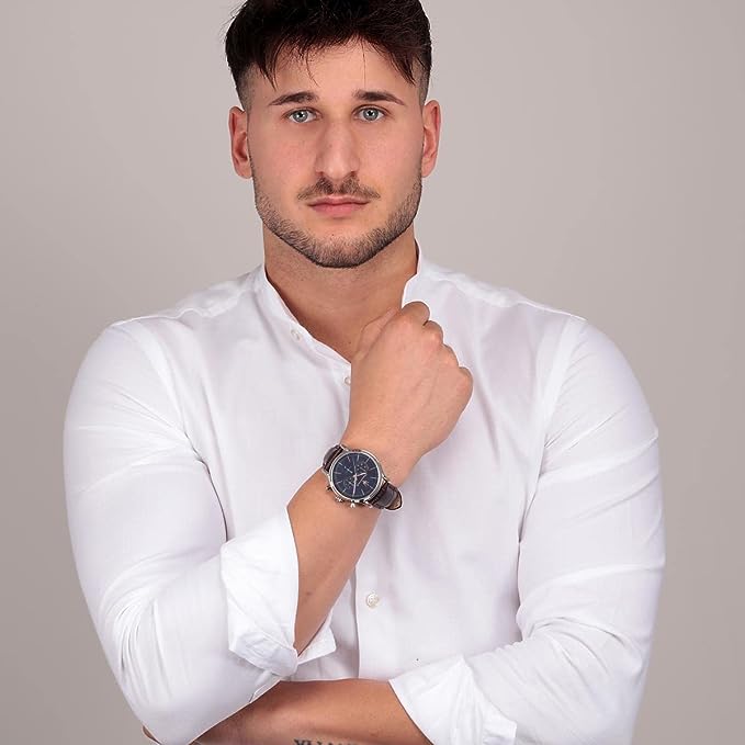 
                  
                    MASERATI EPOCA MEN'S WATCH R8871618014
                  
                