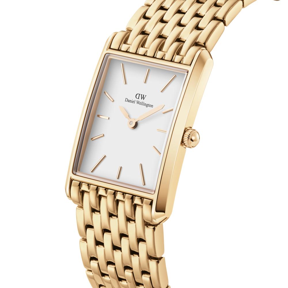 
                  
                    Daniel Wellington women's Bound 9-Link Gold watch
                  
                