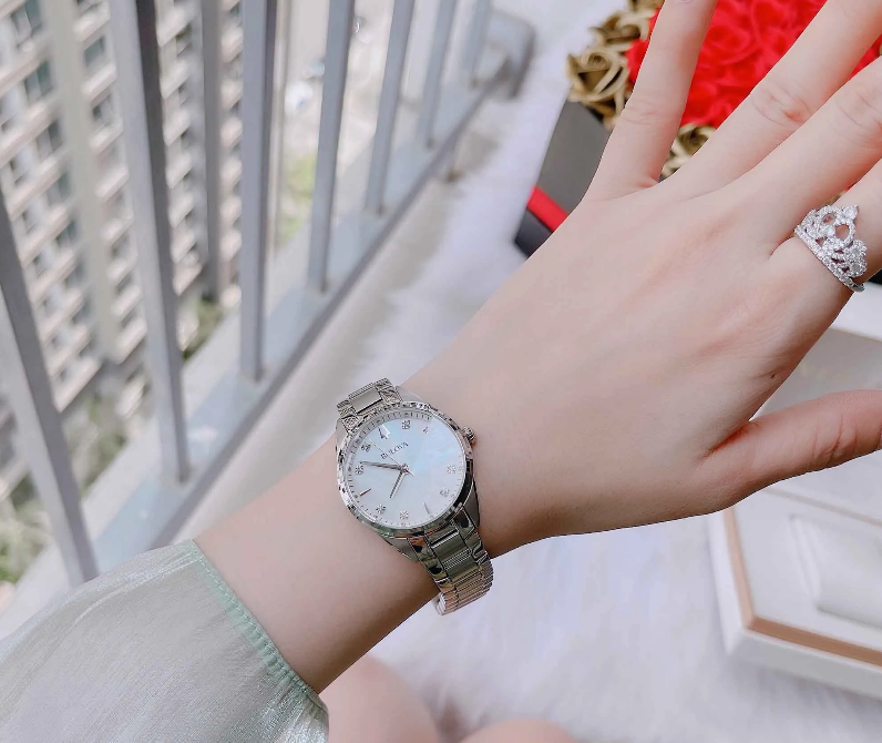 
                  
                    Bulova Sutton Lady 96P199 Women's Watch
                  
                