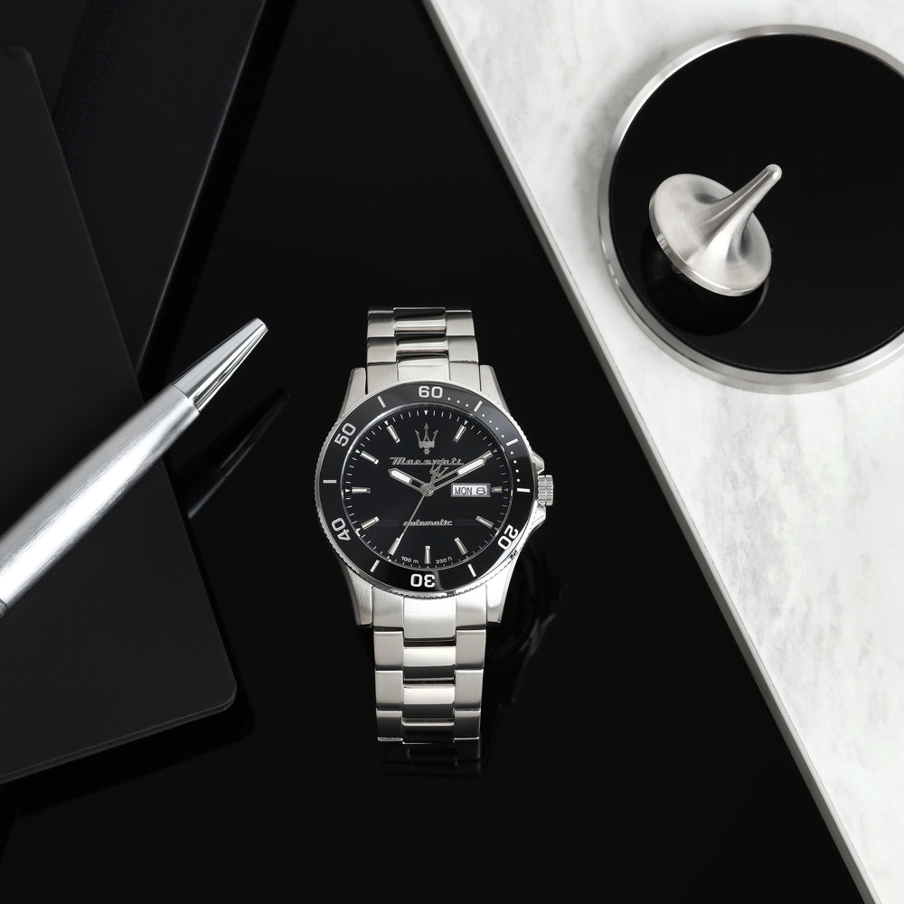 
                  
                    Orologio Uomo MASERATI COMPETIZIONE R8823100004
                  
                