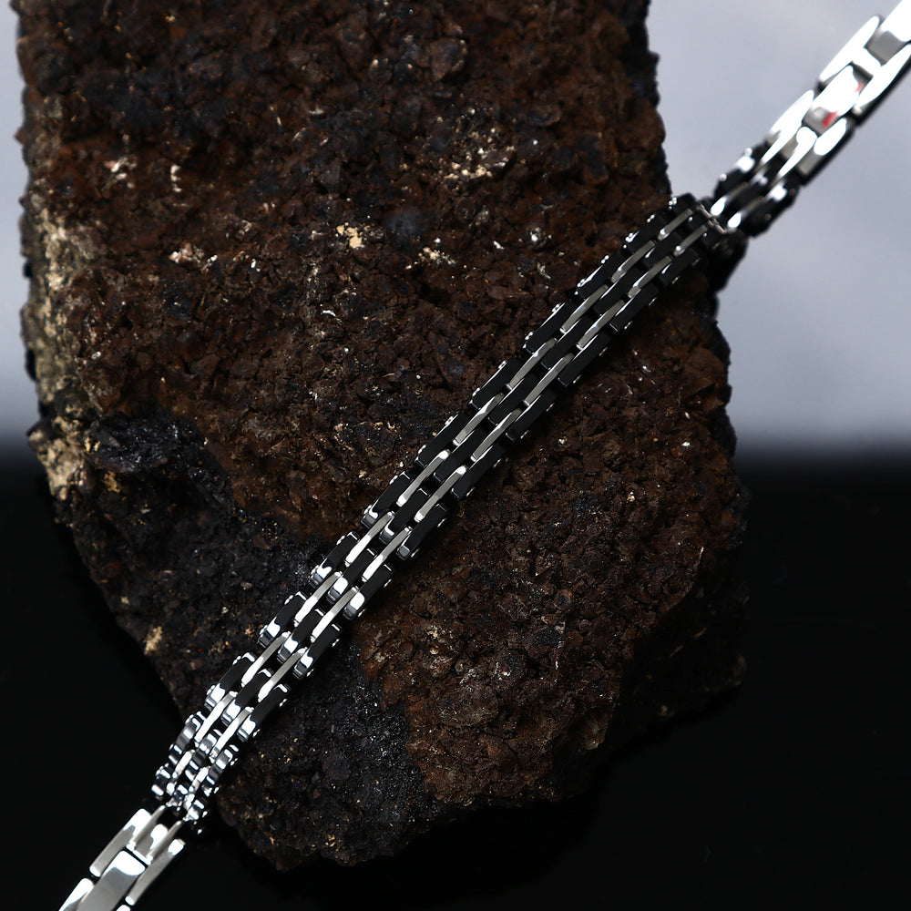 
                  
                    SECTOR CERAMIC MEN'S BRACELET SAFR48
                  
                